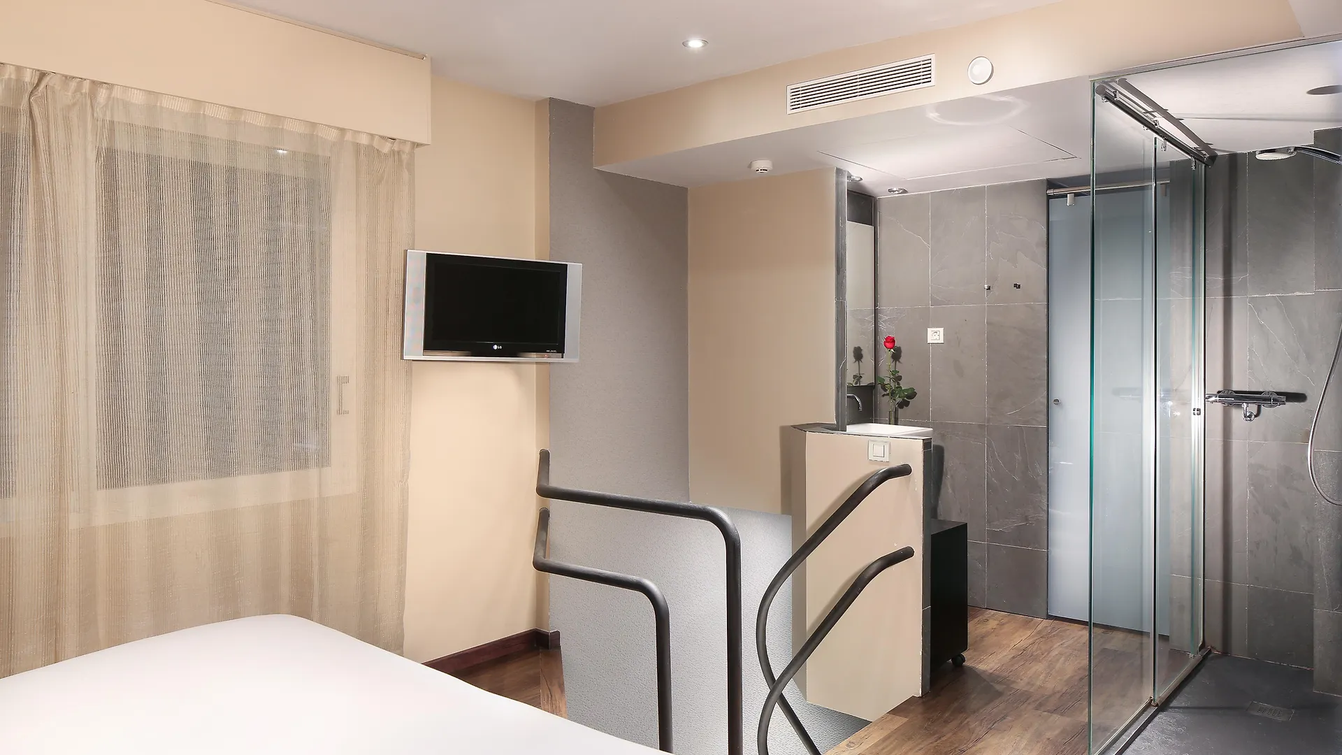 ברצלונה Hotel Gran Derby Suites, A Small Luxury Hotel Of The World