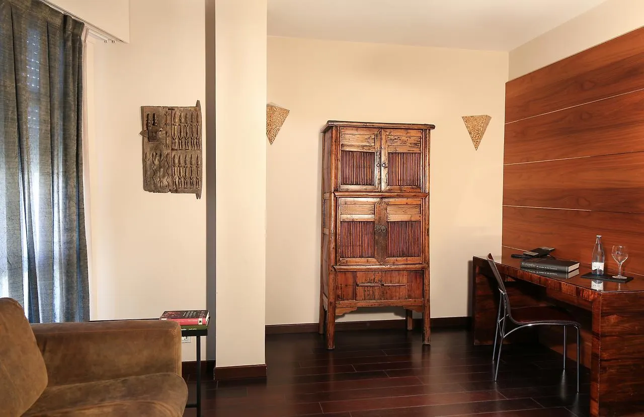 ברצלונה Hotel Gran Derby Suites, A Small Luxury Hotel Of The World