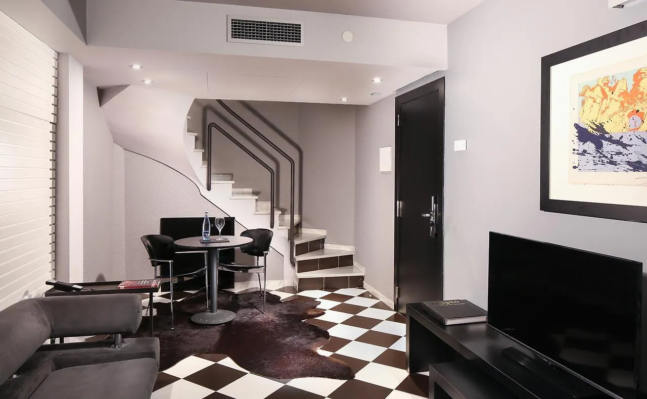 ברצלונה Hotel Gran Derby Suites, A Small Luxury Hotel Of The World
