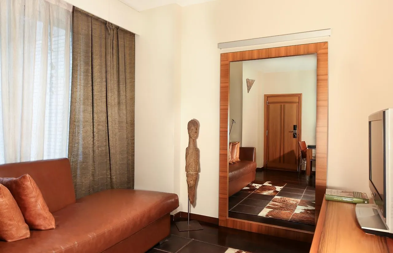ברצלונה Hotel Gran Derby Suites, A Small Luxury Hotel Of The World