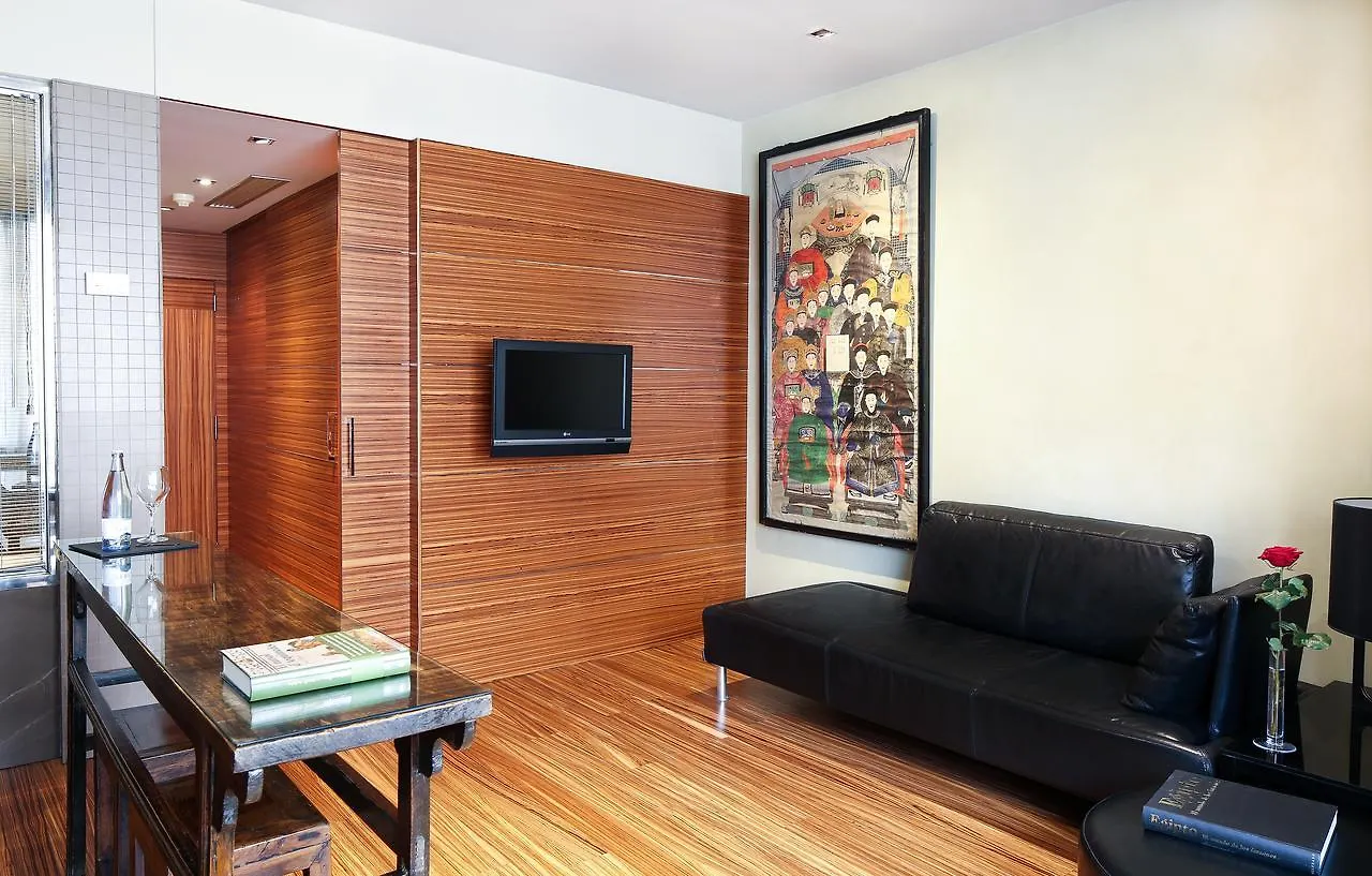 ברצלונה Hotel Gran Derby Suites, A Small Luxury Hotel Of The World ספרד